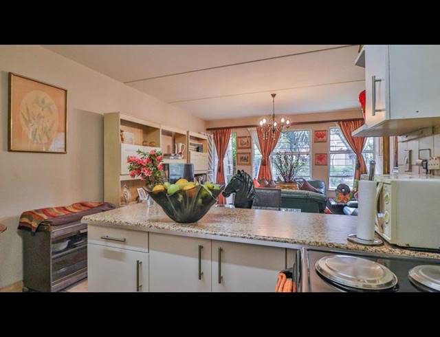 2 BEDROOM APARTMENT FOR SALE IN BEDFORD GARDENS